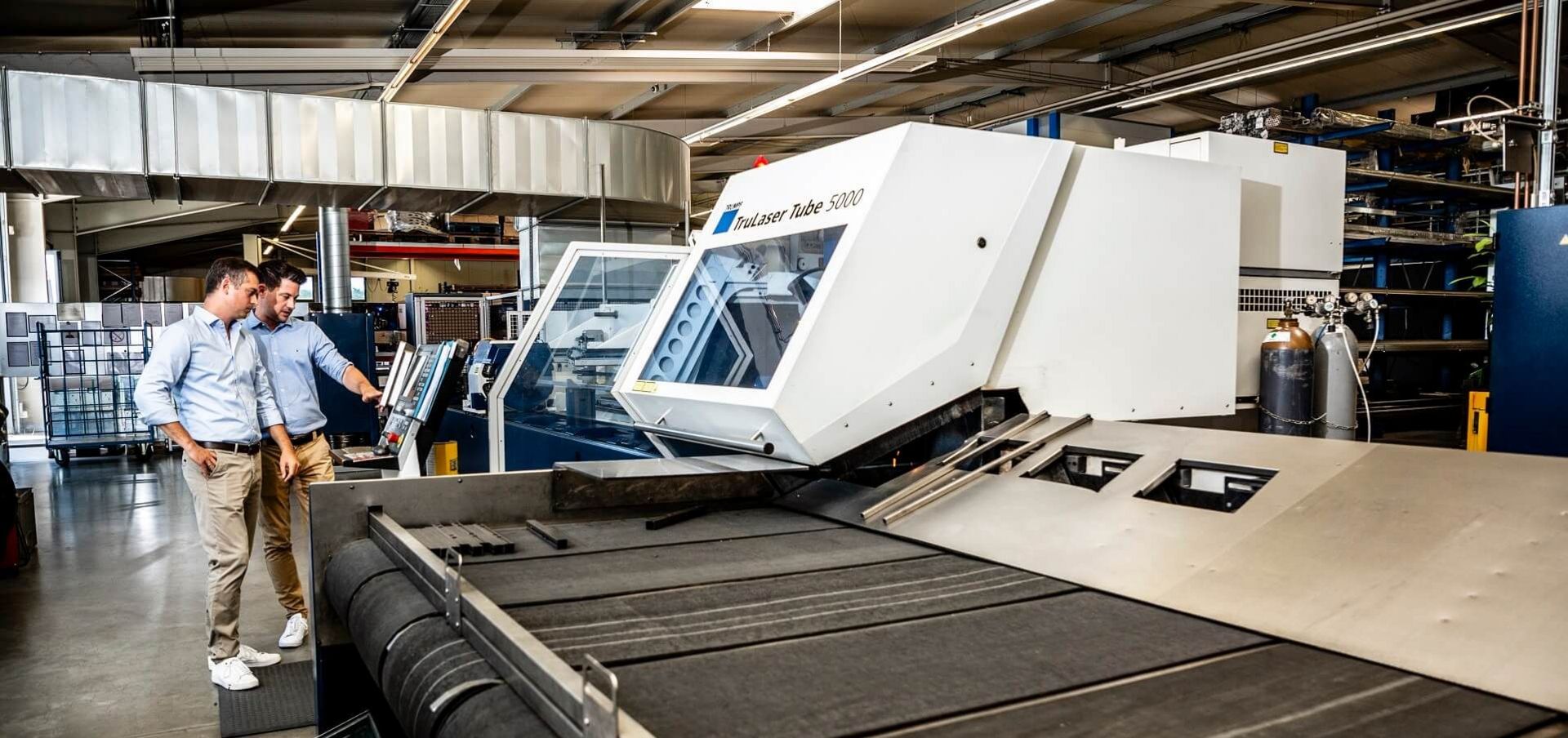 Besprechung vor TruLaser Tube 5000